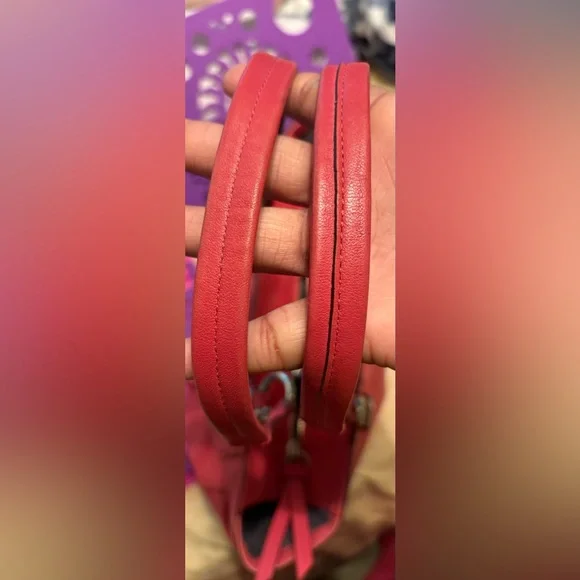 Coach Medium Leather Shoulder Bag. Pink/bright coral - Picture 10 of 16